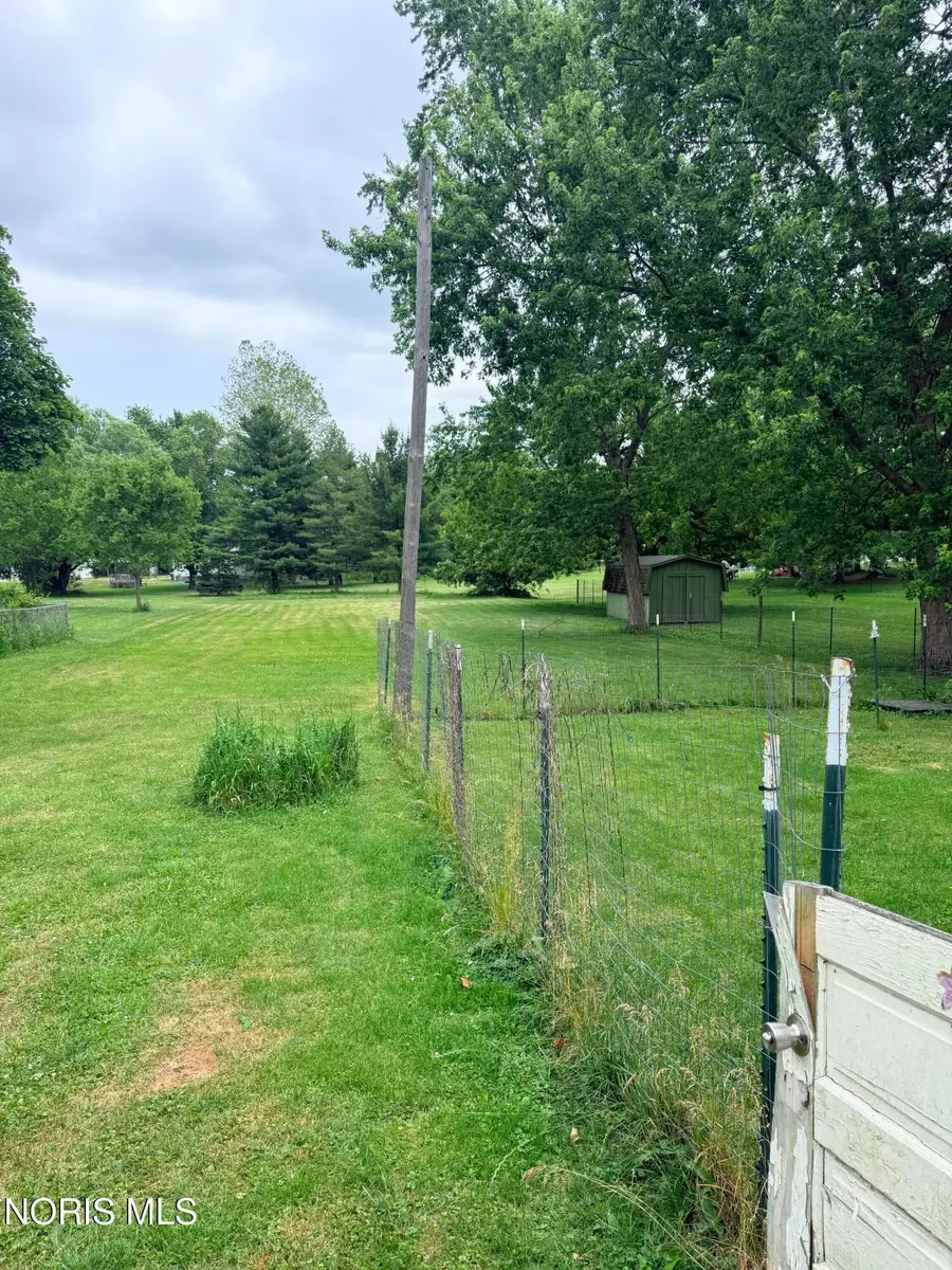 332 Lafayette Street, Montpelier, OH 43543 - #2