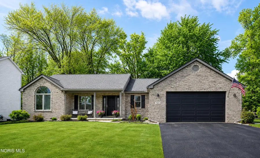 7424 Country Meadow Court, Sylvania, OH 43560 - #2