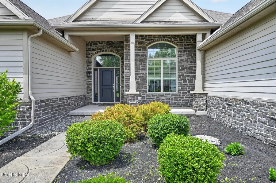 2998 Stonegate Drive, Maumee, OH 43537 - #2