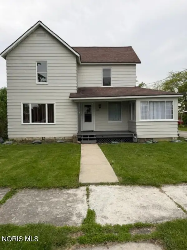 509 S Sycamore Avenue, Sycamore, OH 44882