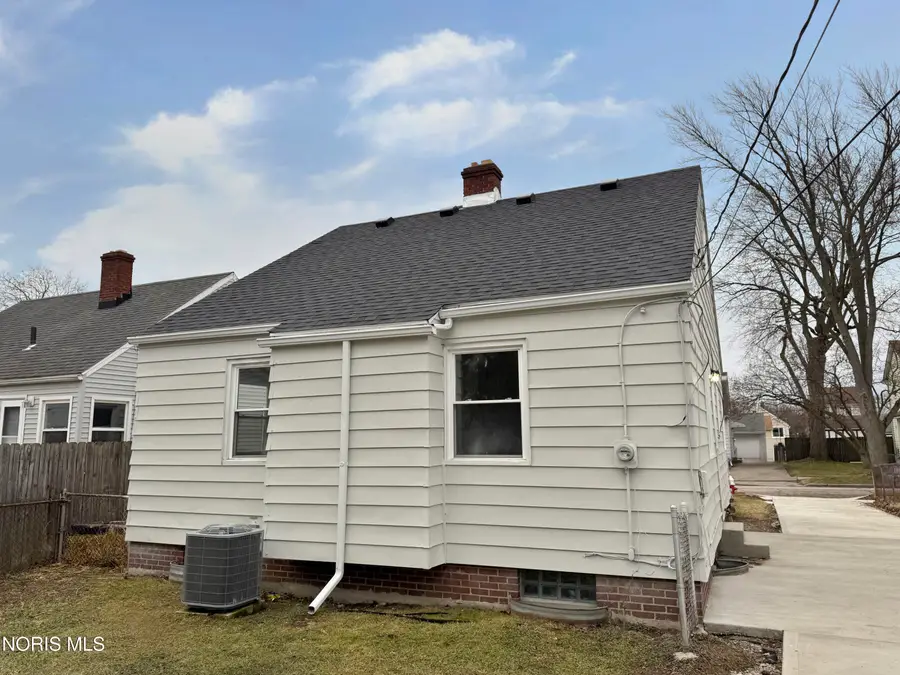 540 Southover Road, Toledo, OH 43612 - #3