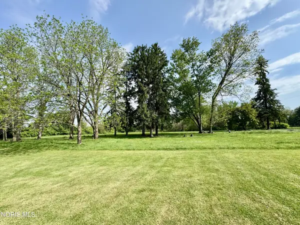 307 S Maple Street, Fayette, OH 43521