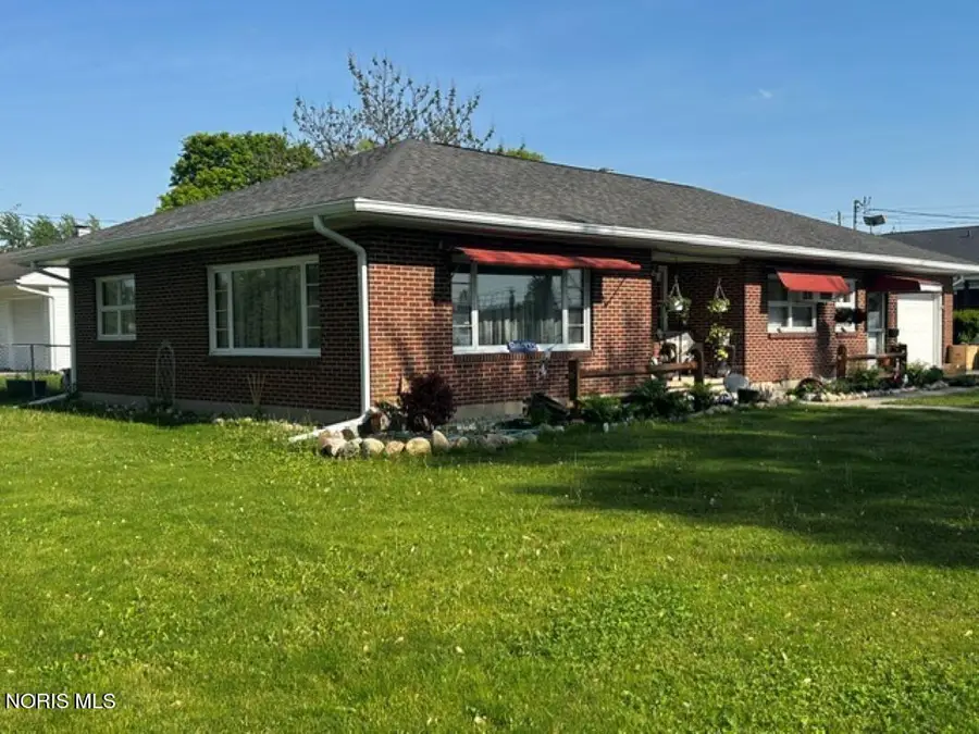 108 E 1st Street, Montpelier, OH 43543 - #3