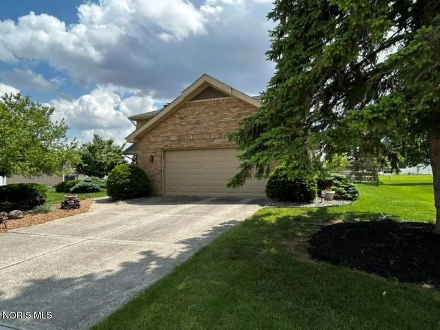 911 Cardinal Drive, Bryan, OH 43506 - #3