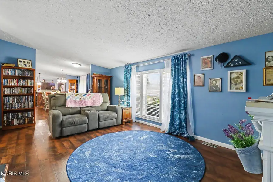 7951 Providence Neapolis Swanton Road, Neapolis, OH 43547 - #3