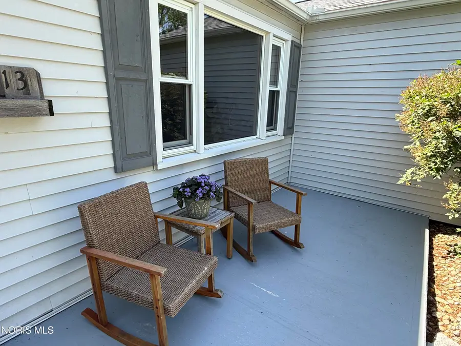 1013 Washington Avenue, Defiance, OH 43512 - #3