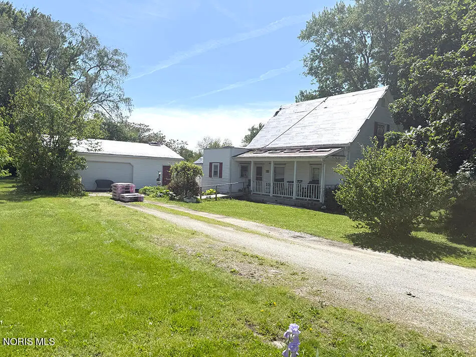 147 N Stahl Street, Bradner, OH 43406 - #1