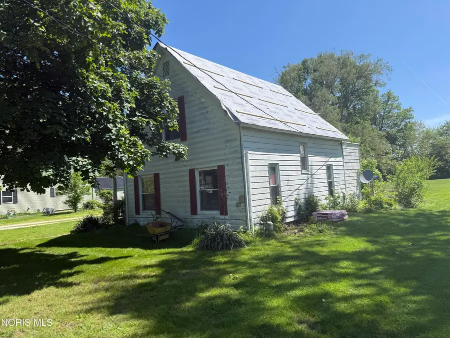 147 N Stahl Street, Bradner, OH 43406 - #3