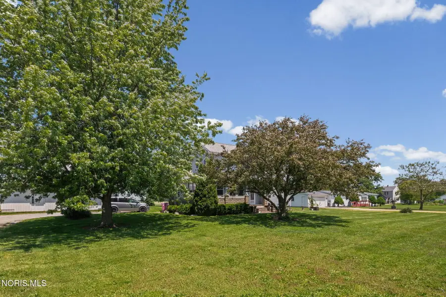 8779 W State Route 163, Oak Harbor, OH 43449 - #3