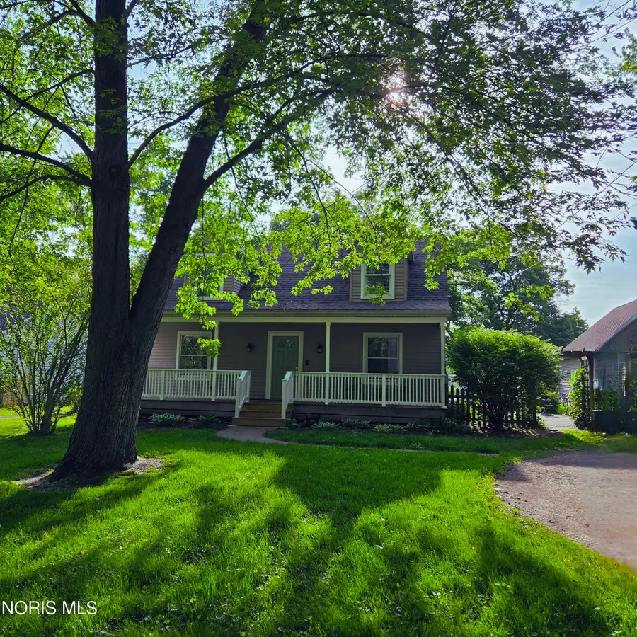 826 N Crissey Road, Holland, OH 43528 - #2