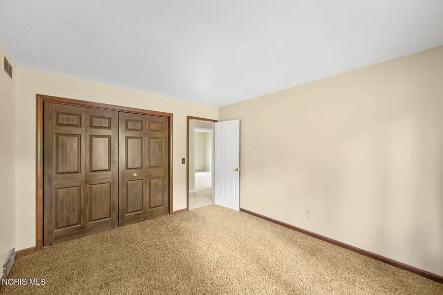5312 Fredelia Drive, Toledo, OH 43623 - #3