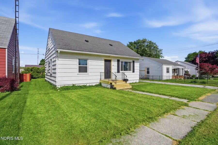 1335 N Union Street, Fostoria, OH 44830 - #3