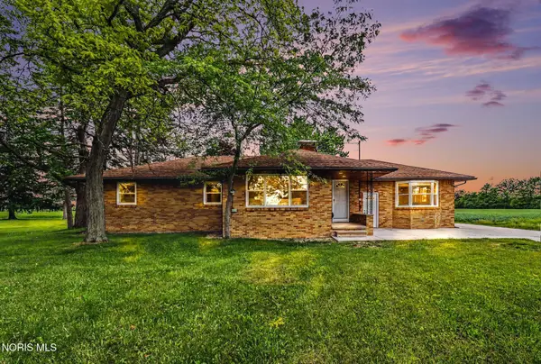 2120 Mathews Road, Northwood, OH 43619