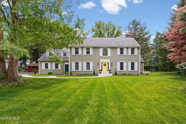 116 Rockledge Circle, Perrysburg, OH 43551