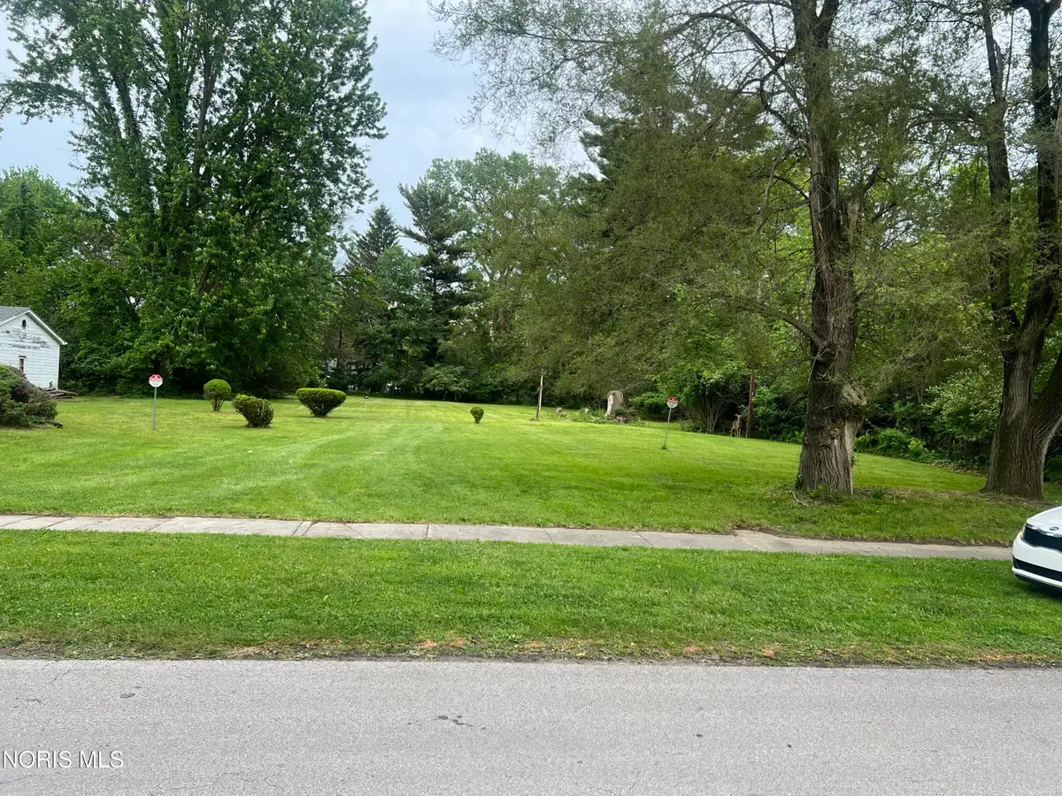 724 Searles Road, Toledo, OH 43607 - #1