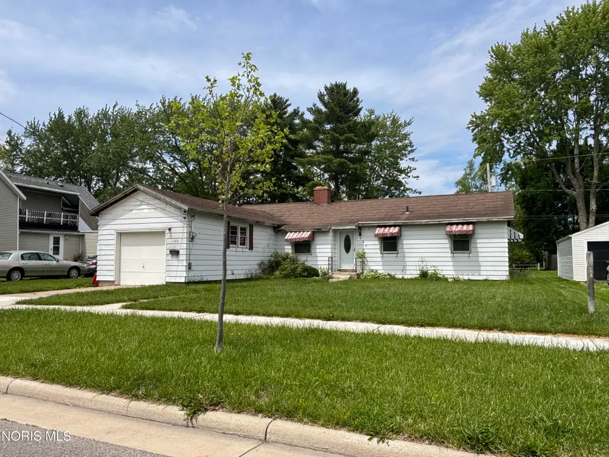 750 Park Street, Napoleon, OH 43545 - #1