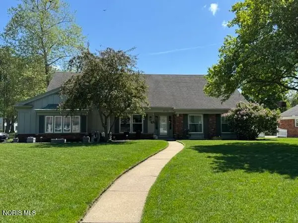 4735 Springbrook Drive, Toledo, OH 43615