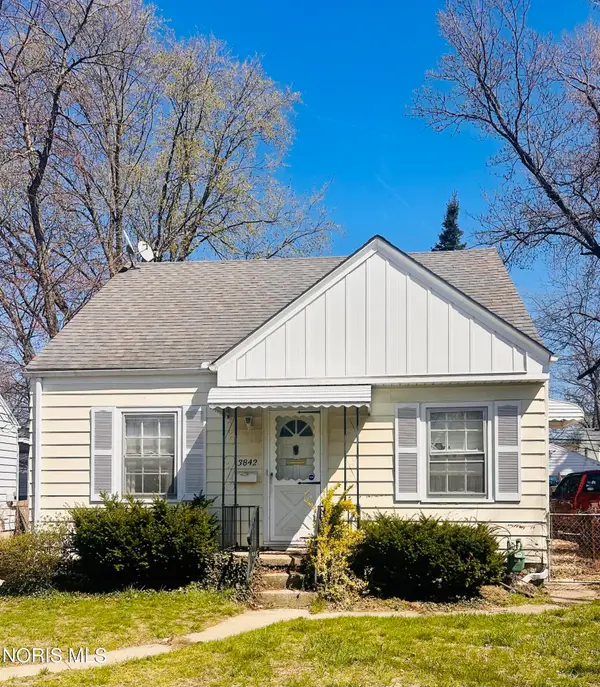 3842 Seckinger Drive, Toledo, OH 43613