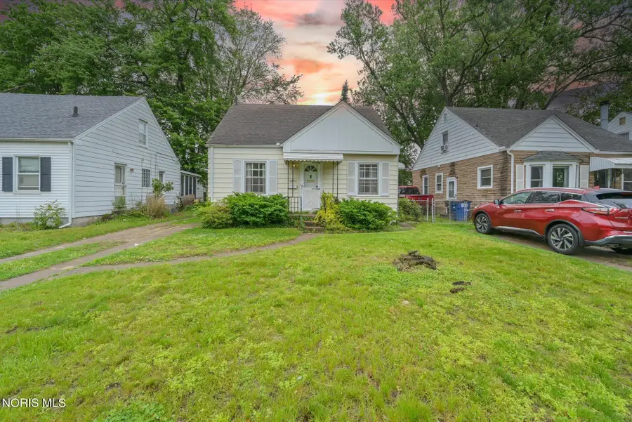 3842 Seckinger Drive, Toledo, OH 43613 - #2