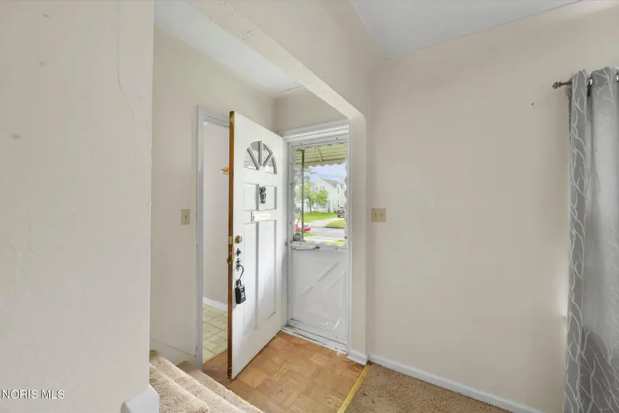 3842 Seckinger Drive, Toledo, OH 43613 - #3