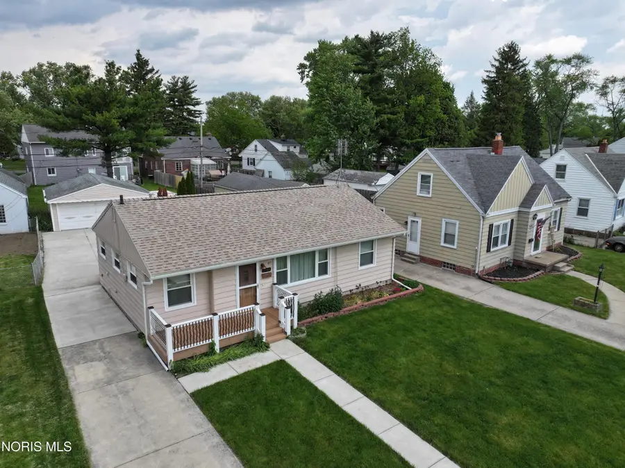 3046 Winston Boulevard, Toledo, OH 43614 - #2
