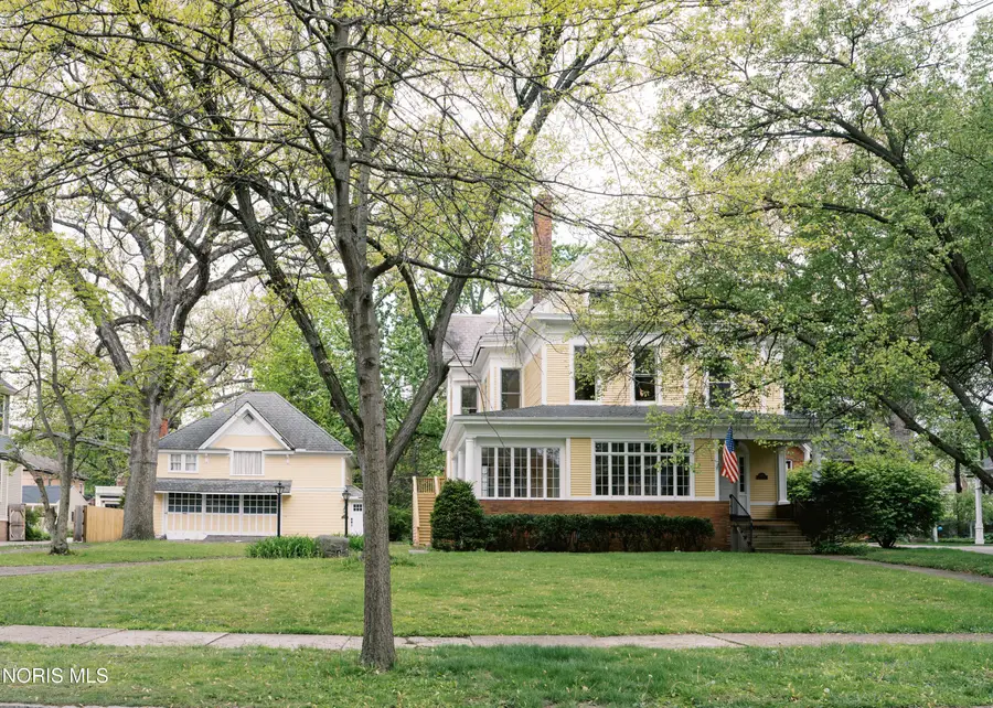 2401 Robinwood Avenue, Toledo, OH 43620 - #2