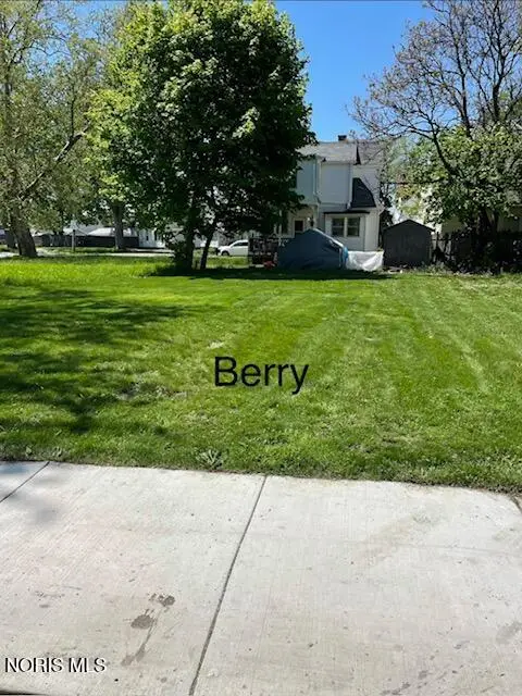 714 Berry Street, Toledo, OH 43605