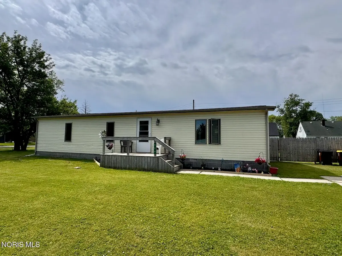 909 Hees Court, Defiance, OH 43512 - #1