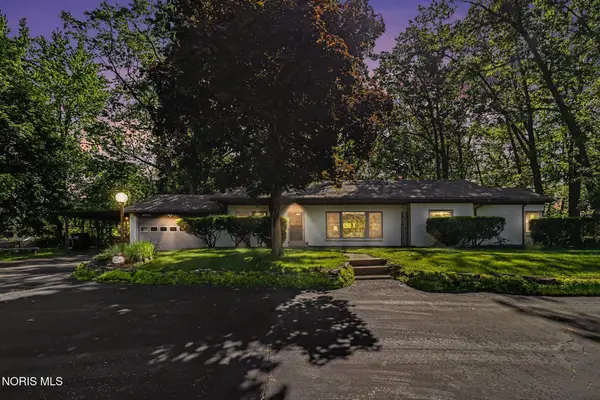 6060 Cross Trails Road, Sylvania, OH 43560