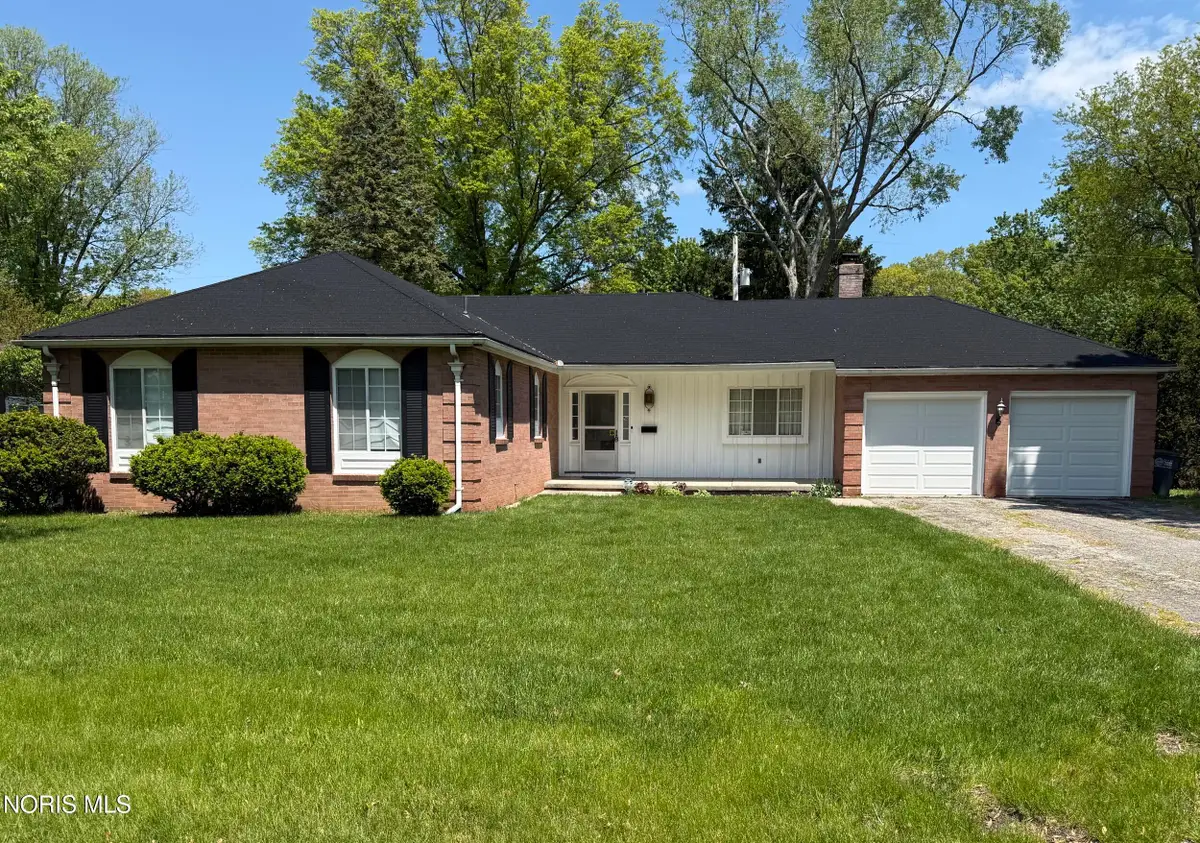 2145 Green Valley Drive, Toledo, OH 43614 - #1