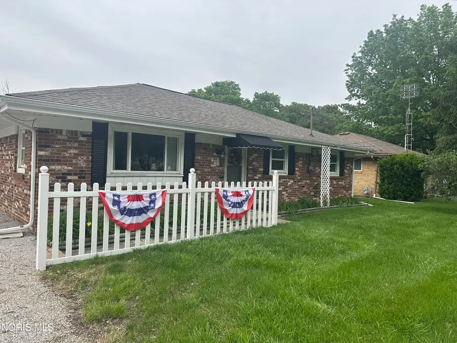 800 W High Street, Defiance, OH 43512 - #3