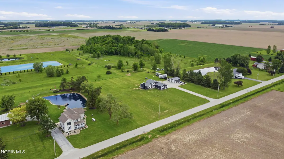 9830 E Kramer Road, Bowling Green, OH 43402 - #1