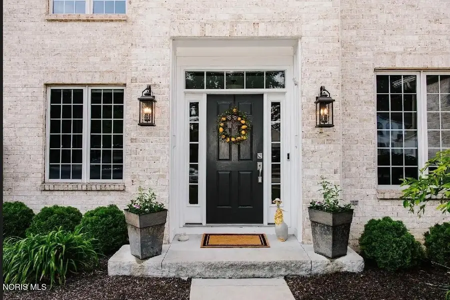 9090 Stonybrook Boulevard, Sylvania, OH 43560 - #3