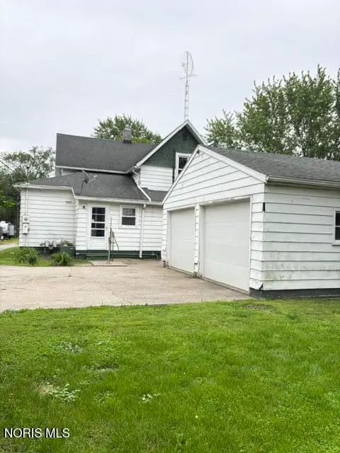 1000 Riverside Avenue, Defiance, OH 43512 - #2