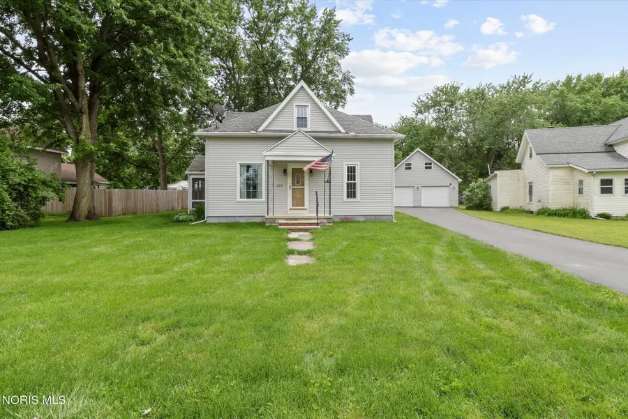 227 W Main Street, Wayne, OH 43466 - #3