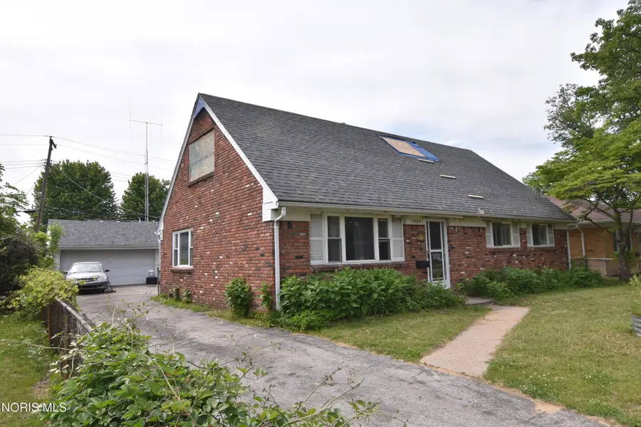 5909 Merle Street, Toledo, OH 43623 - #2