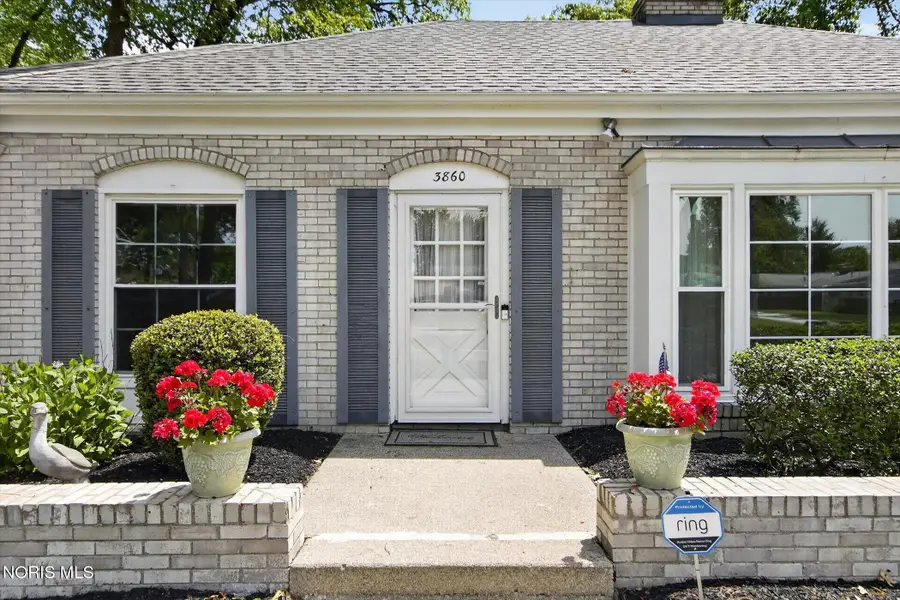 3860 Surrey Road, Toledo, OH 43615 - #3