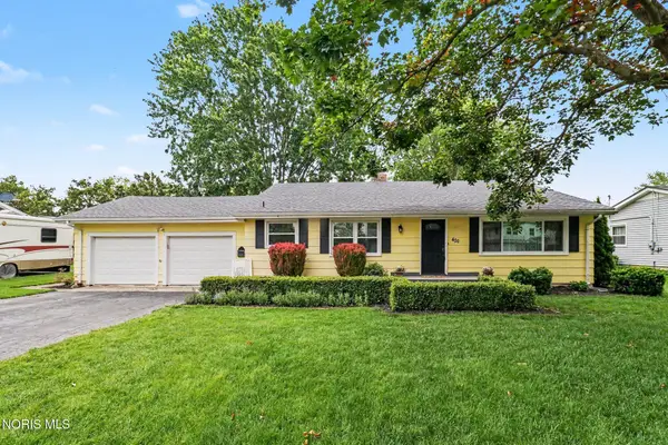 420 Glenview Drive, Fostoria, OH 44830