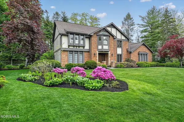 4455 Falconhurst Court, Sylvania, OH 43560