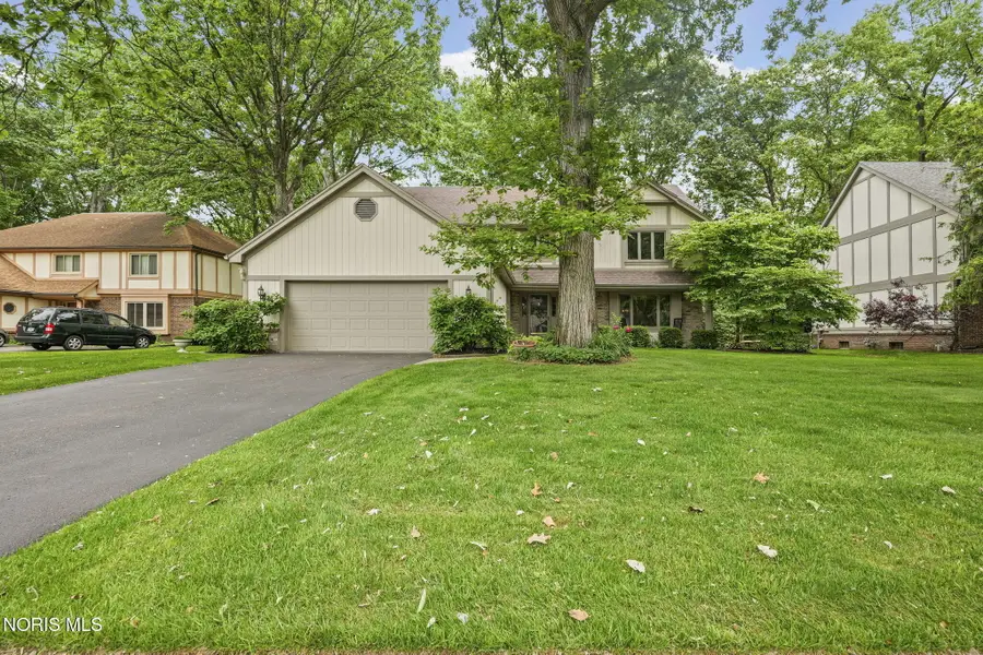 2736 Joelle Drive, Toledo, OH 43617 - #3