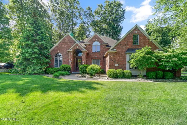 7901 Chestnut Ridge, Maumee, OH 43537