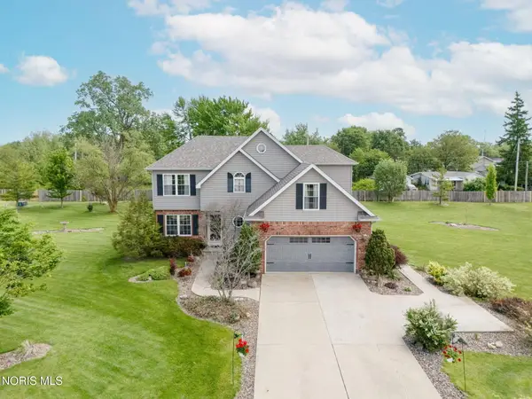 3992 Wallingford Court, Genoa, OH 43430