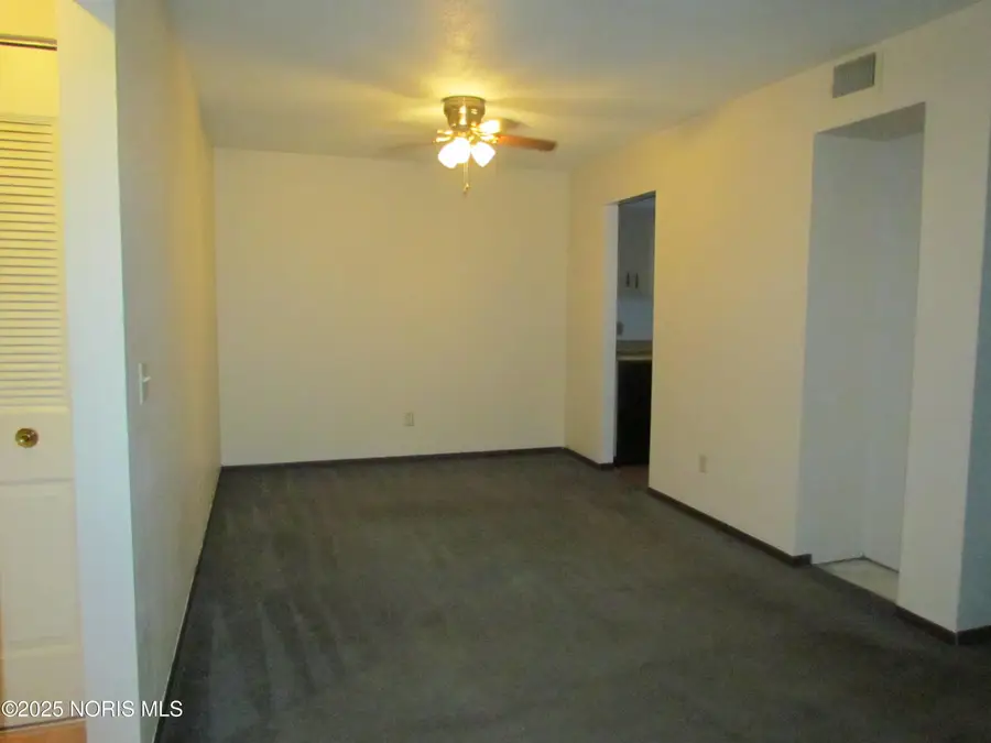 1668 Brownstone Boulevard #Apt 613, Toledo, OH 43614 - #2