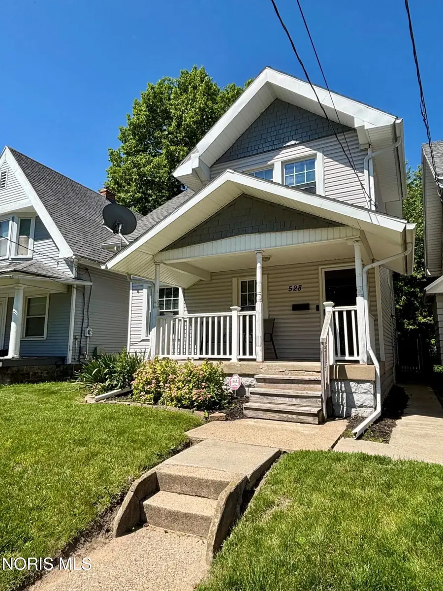 528 Carlton Street, Toledo, OH 43609 - #2