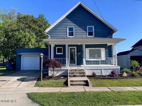 108 W Saint Clair Street, Swanton, OH 43558