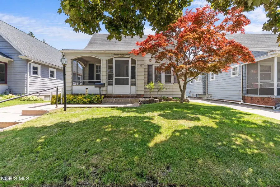 1487 Crestwood Road, Toledo, OH 43612 - #3