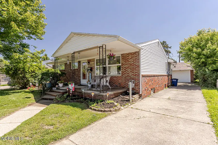 1311 Pennelwood Drive, Toledo, OH 43614 - #2
