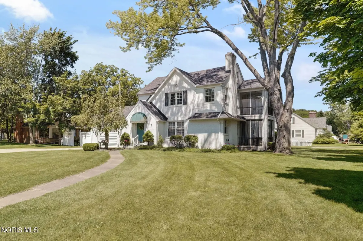 2627 River Road, Maumee, OH 43537 - #1