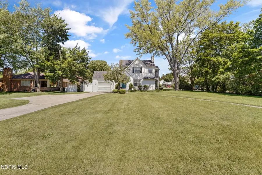 2627 River Road, Maumee, OH 43537 - #2