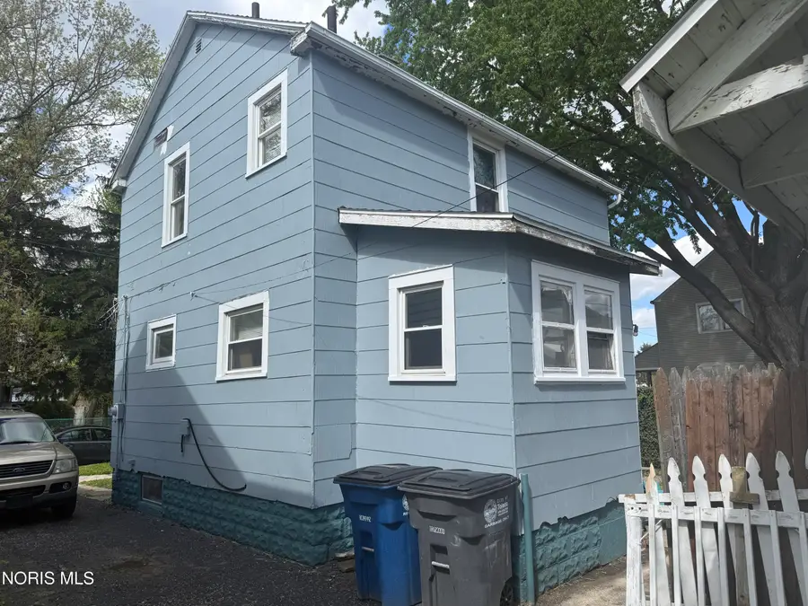 1608 Freedom Street, Toledo, OH 43605 - #3
